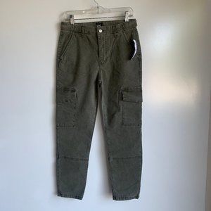 NWT BDG Urban Outfitters Cargo Crop Jeans Size 28 Green